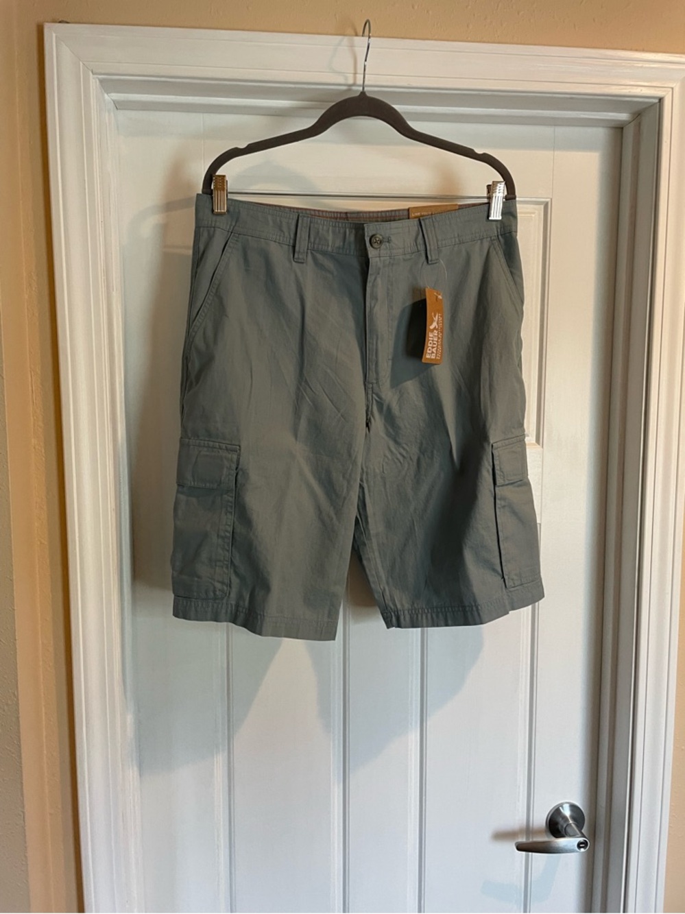 Eddie Bauer Mr. Timberline 2.0 Ripstop Cargo Shorts